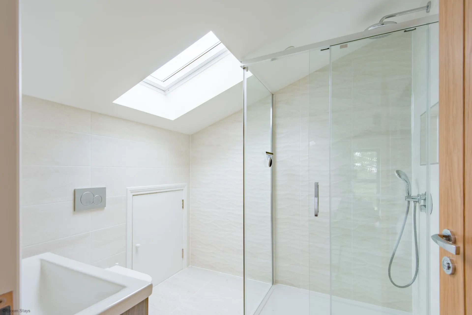Second Bedroom En-Suite